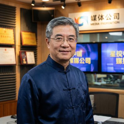 里番网摄影师专家